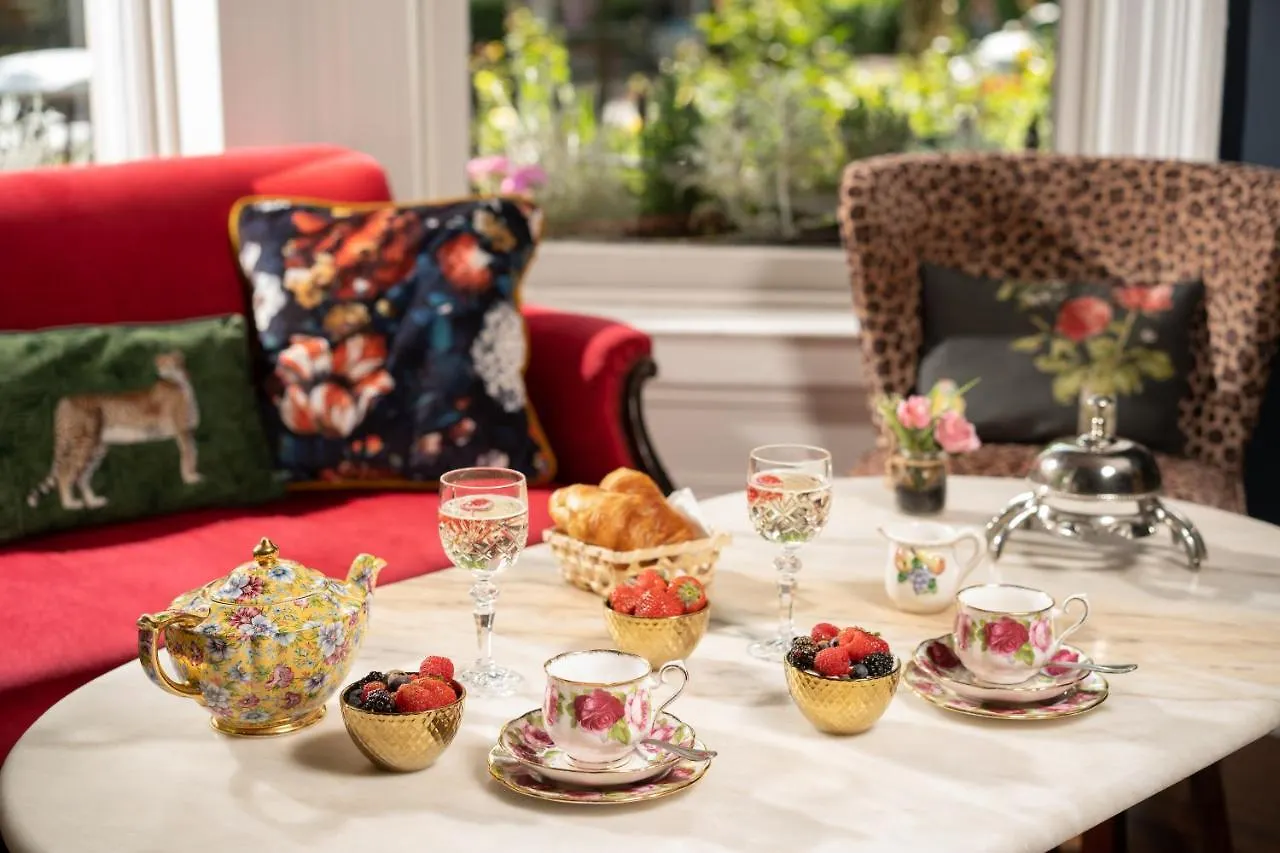 The Harrison Chambers Of Distinction Hotel Belfast