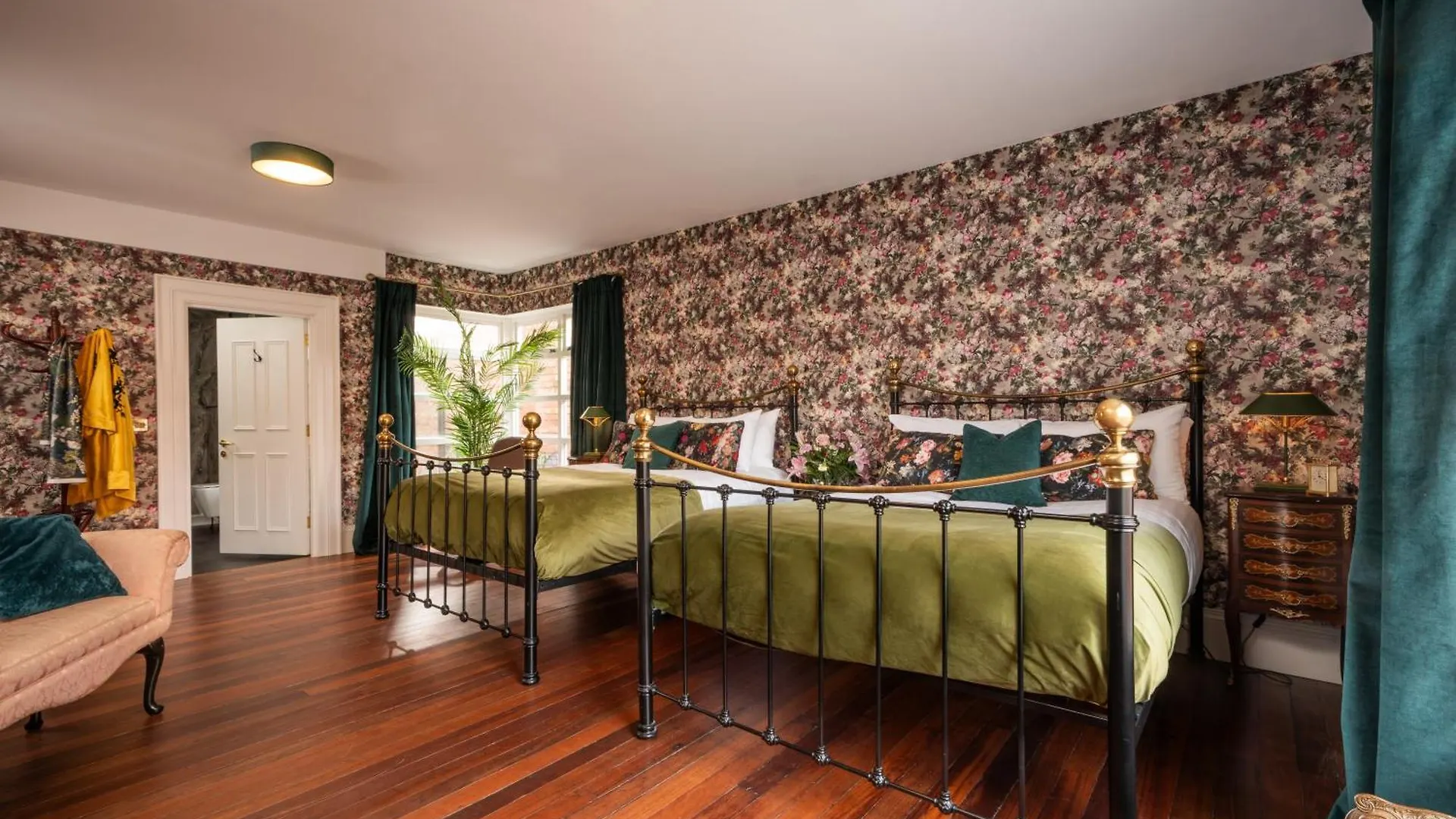 The Harrison Chambers Of Distinction Hotel Belfast