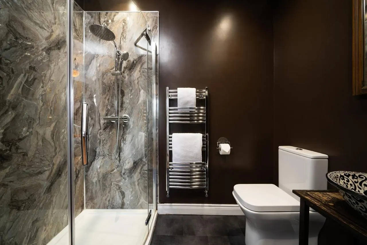 Hotel The Harrison Chambers Of Distinction Belfast